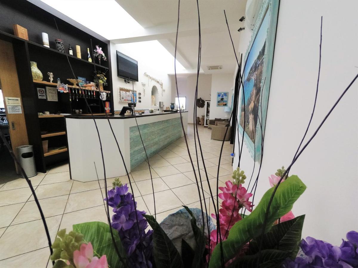 Hotel Alba Chiara Sant'Andrea Salento Bagian luar foto